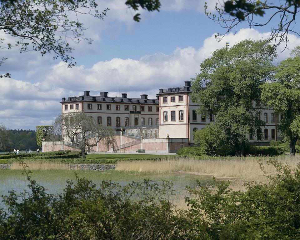 Tullgarns Vardshus Bed & Breakfast Vagnhärad Eksteriør bilde