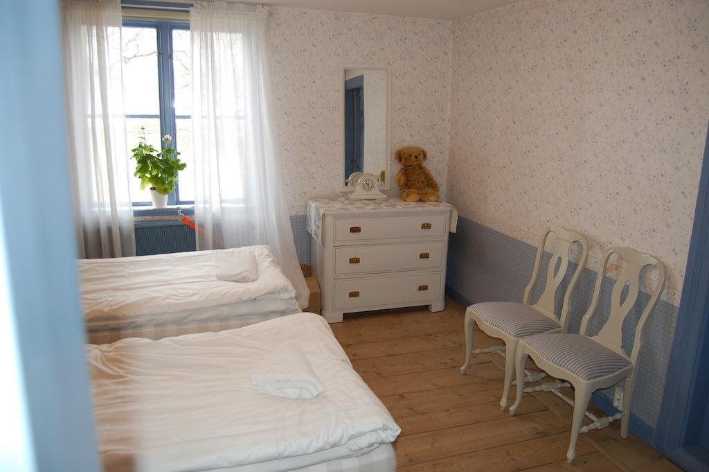 Tullgarns Vardshus Bed & Breakfast Vagnhärad Rom bilde